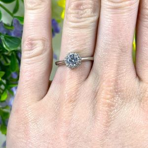 925 Sterling Silver and Crystal Halo Vintage Ring Size 6